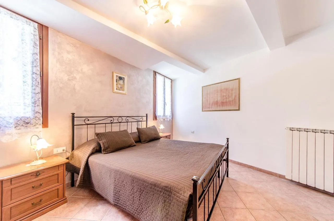 Apartament Colombina House Wenecja