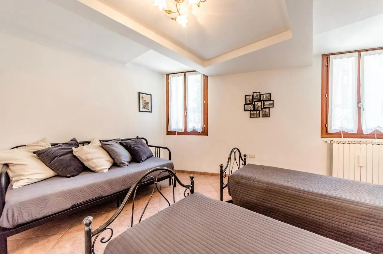 Apartament Colombina House Wenecja